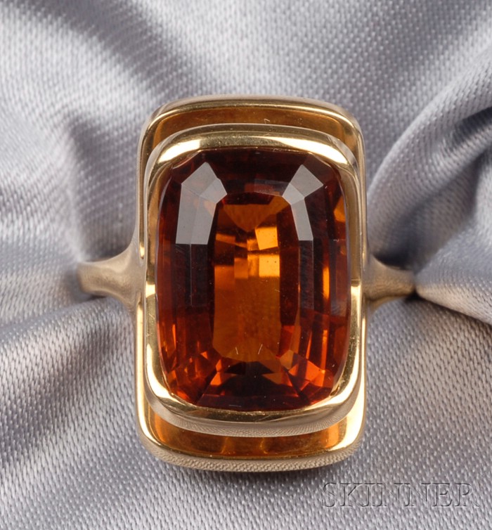 Appraisal: kt Gold and Citrine Ring H Stern c s set