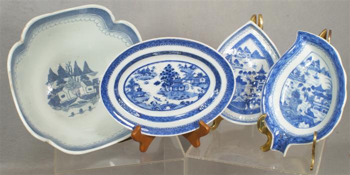 Appraisal: pieces of Chinese blue and white to include Canton cut