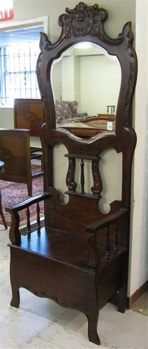 Appraisal: VICTORIAN STYLE MAHOGANY SETTLE HALLSTAND th century The hallstand has