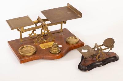 Appraisal: A set of late th Century parcel scales on an