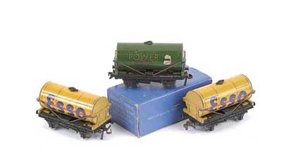 Appraisal: Hornby Dublo -rail a trio of post-war Tank Wagons with