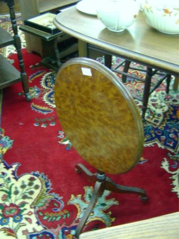 Appraisal: SMALL BURL WALNUT TILT TOP TABLE