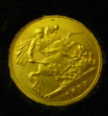 Appraisal: A VICTORIA OH GOLD HALF SOVEREIGN