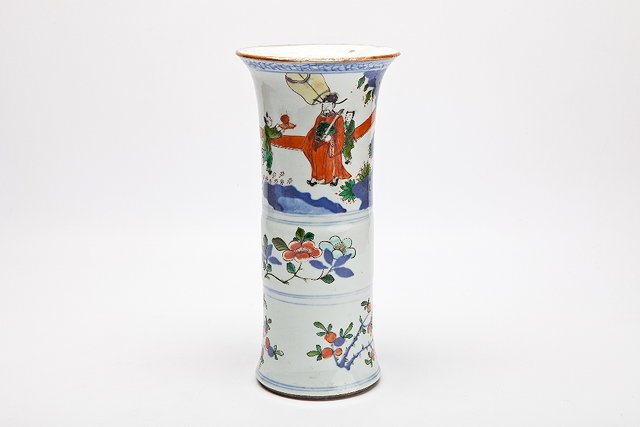 Appraisal: A CHINESE CYLINDRICAL VASE decorated in the Transitional Wu t'sai