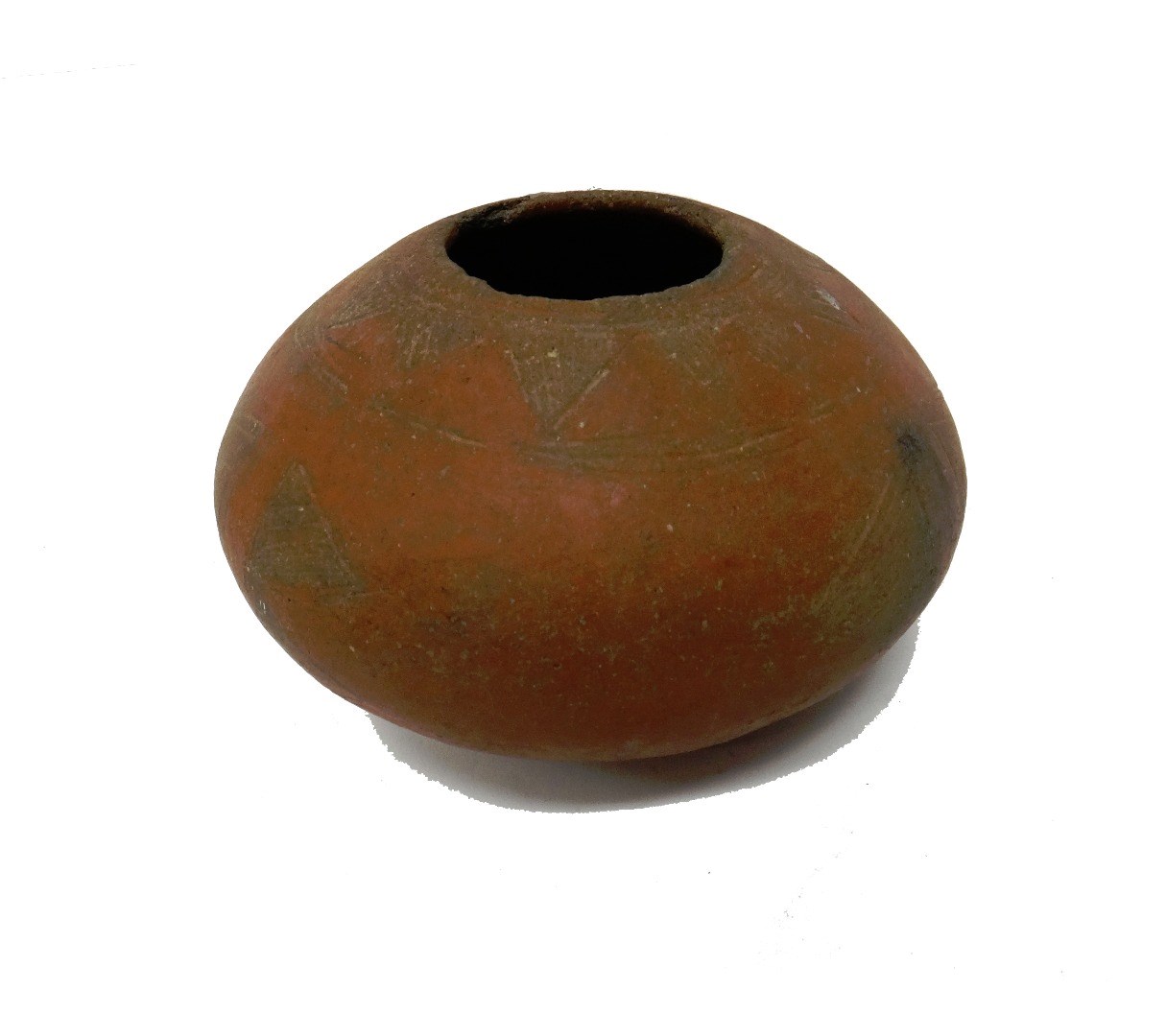 Appraisal: A Pre-Columbian redware cooking vessel circa AD of compressed circular