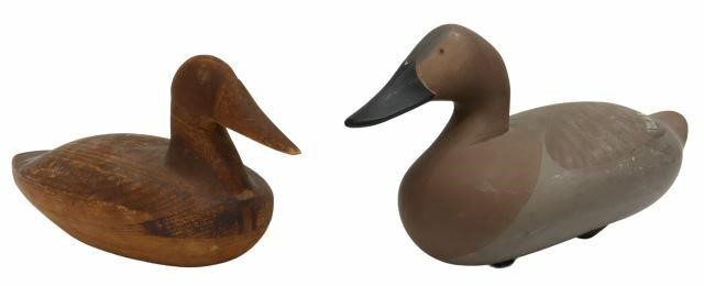 Appraisal: lot of Vintage carved and painted duck decoys including Canvasback