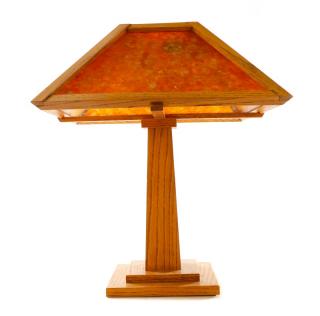 Appraisal: American Mission Oak Table Lamp w Mica Shade American contemporary