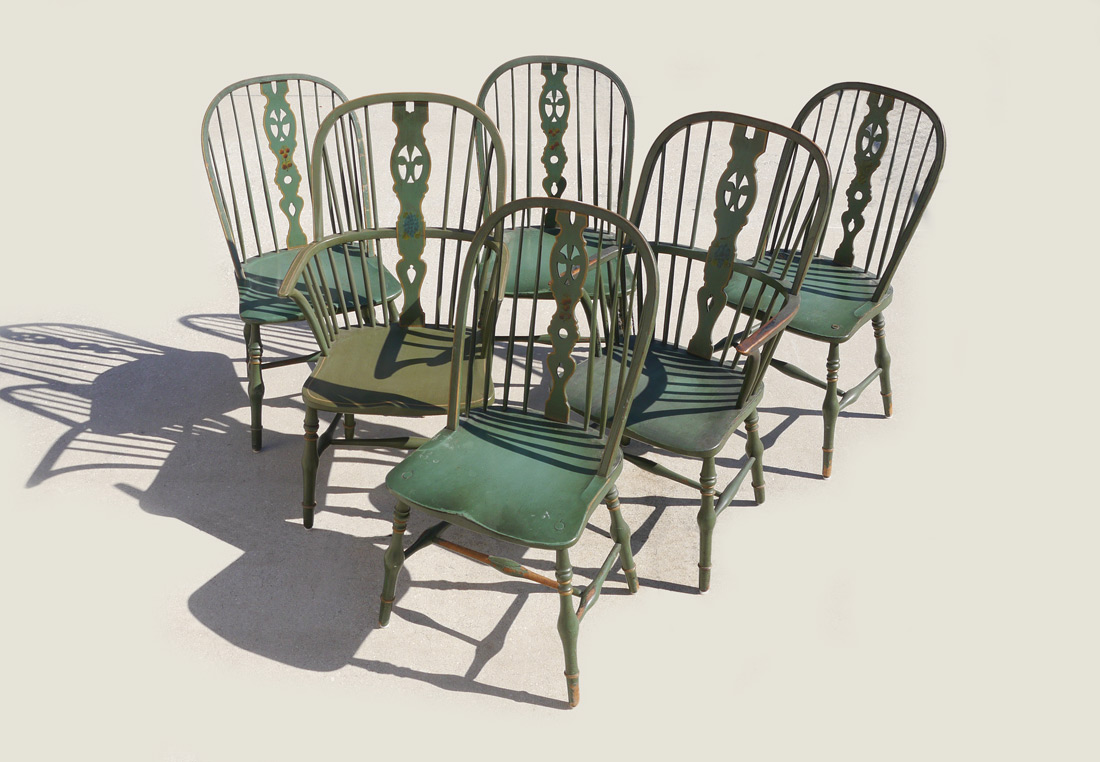 Appraisal: SET OF GREEN PAINTED WINDSOR CHAIRS Green painted all over