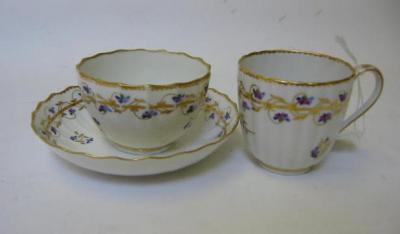 Appraisal: A DERBY PORCELAIN TRIO c the tea bowl and saucer