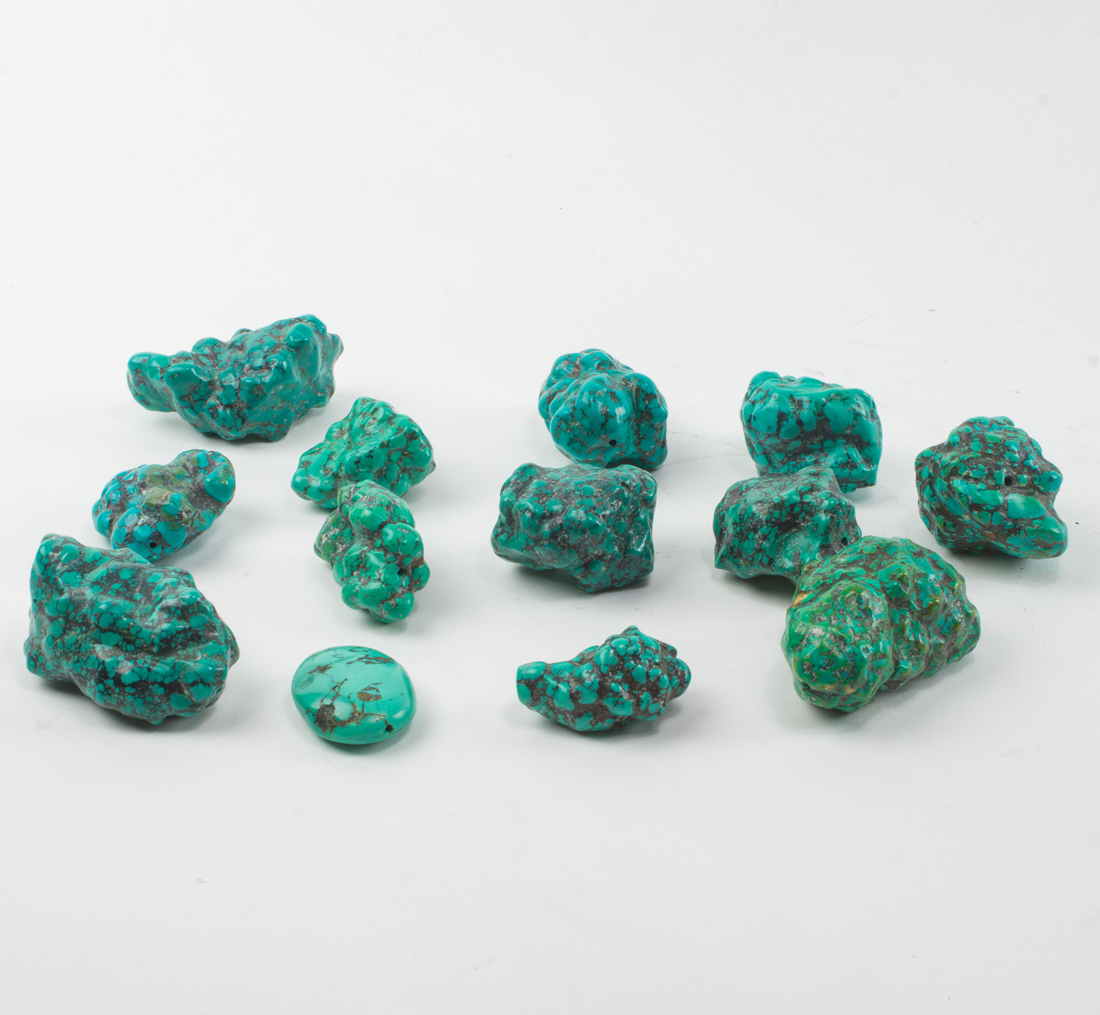 Appraisal: GROUP OF TURQUOISE SPECIMENS Group of turquoise specimens total weight