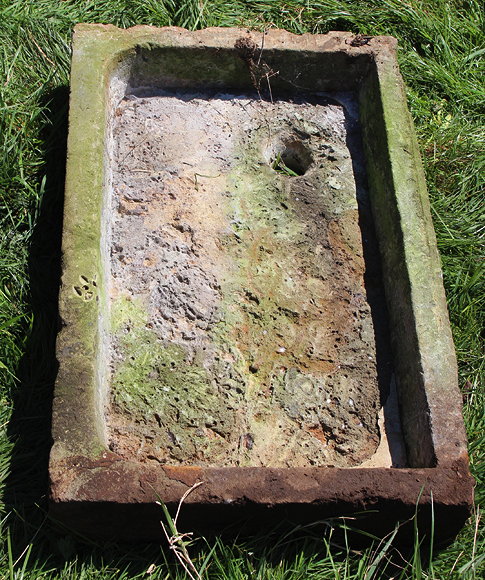 Appraisal: AN OLD SANDSTONE SHALLOW TROUGH OR SINK cm wide x