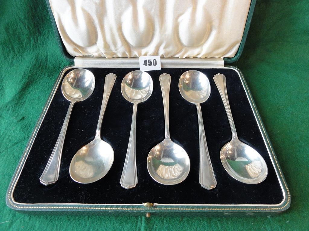 Appraisal: A cased set of six silver soup spoons Sheffield oz