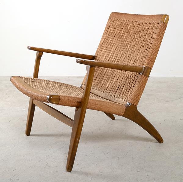 Appraisal: HANS WEGNER - A CH ARMCHAIR designed c HANS WEGNER