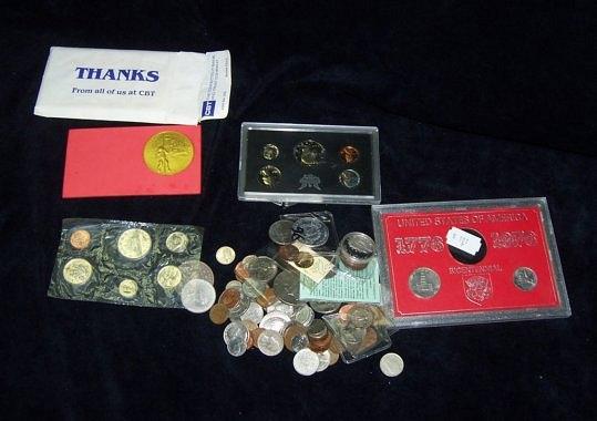 Appraisal: A quantity of American coins including a Morgan Dollar a