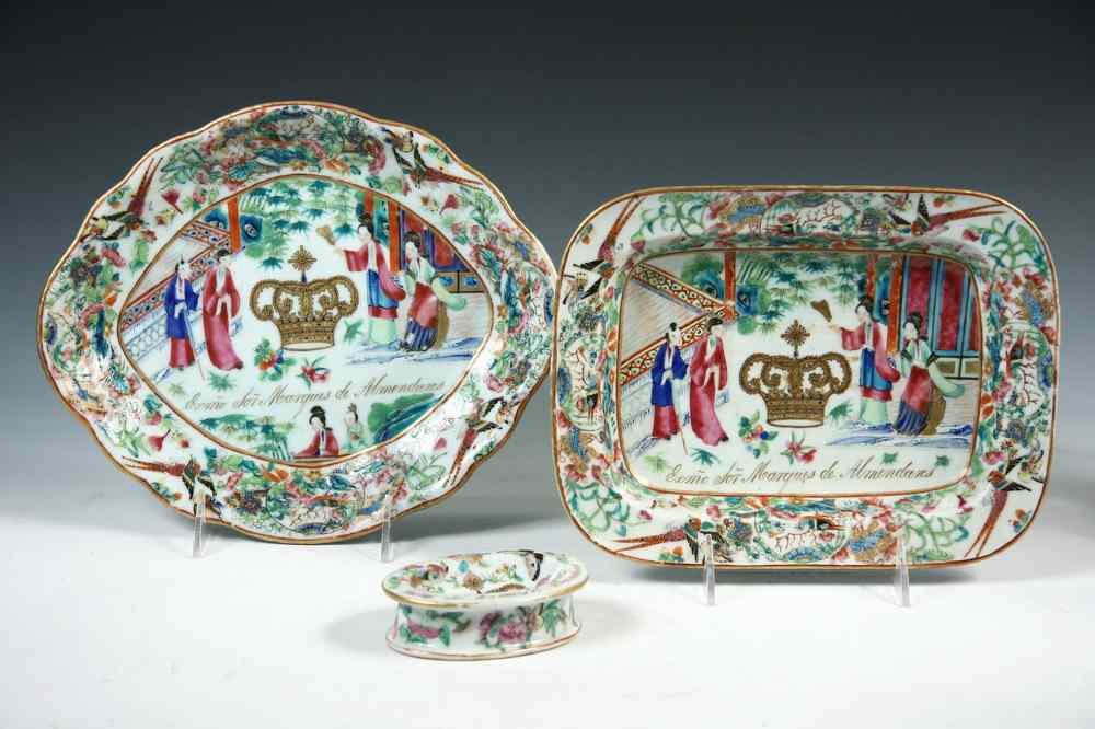 Appraisal: ARMORIAL ROSE MANDARIN SERVING PCS - Vegetable Bowls a Master