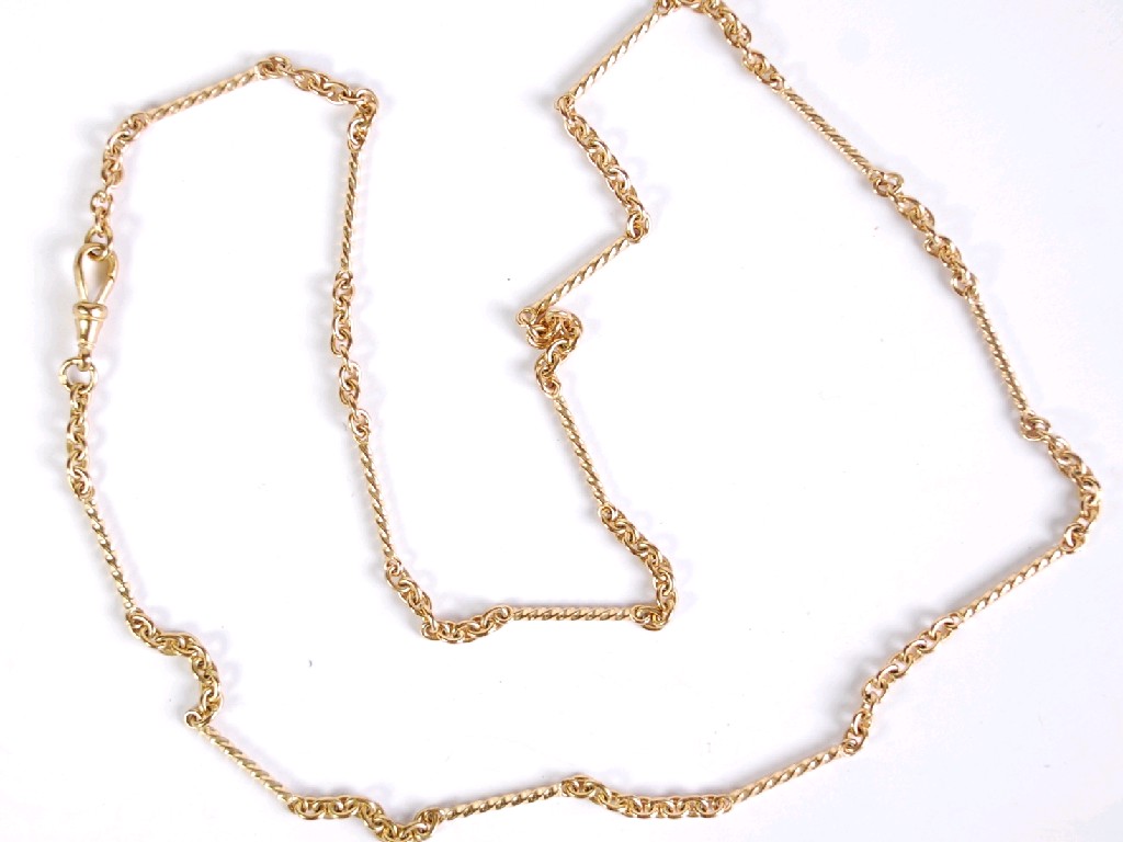 Appraisal: ct GOLD CHAIN with plain links and long spirally twisted