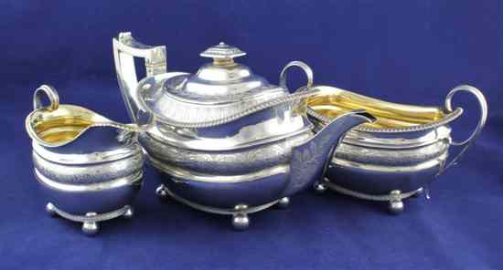 Appraisal: A George III silver three piece tea set of oval