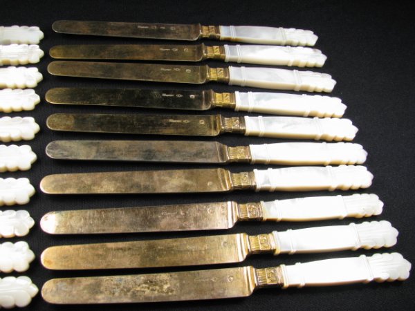 Appraisal: Gilt wash silver forks and knives twenty pieces plus box