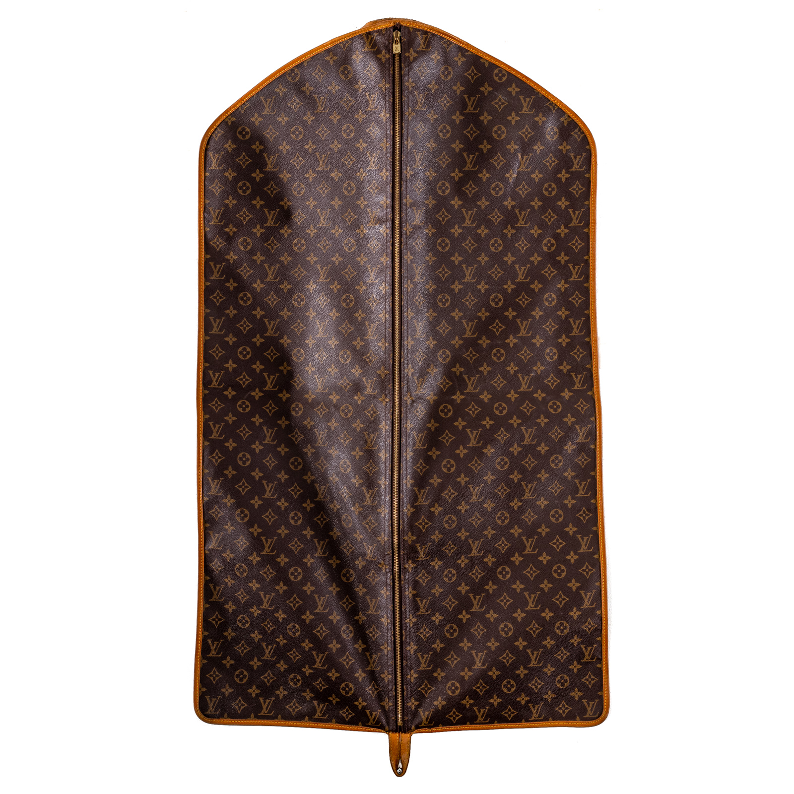 Appraisal: A LOUIS VUITTON MONOGRAM GARMENT BAG A brown and tan