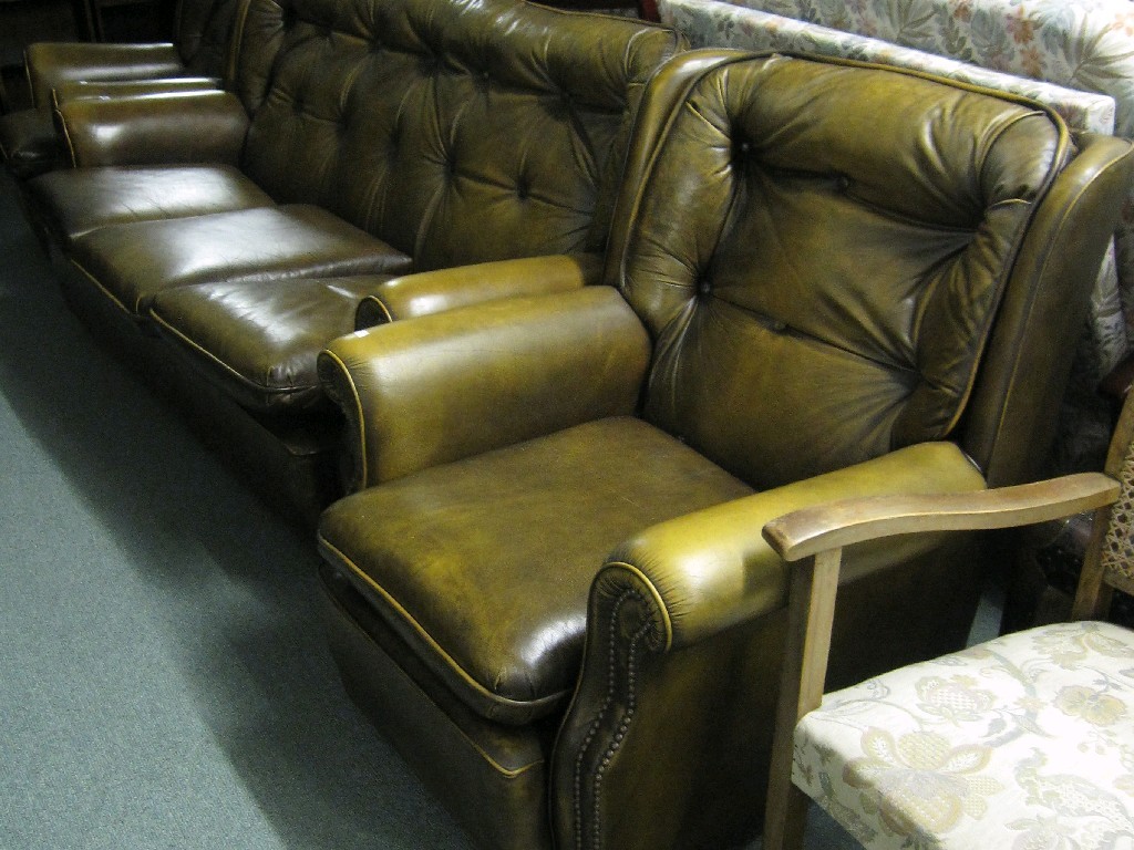 Appraisal: Leather upholstered three piece lounge suite