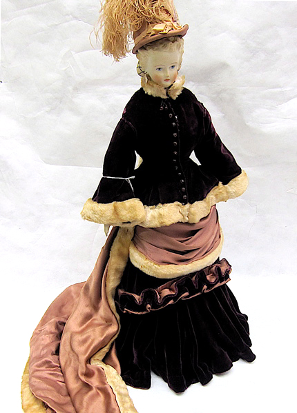 Appraisal: BISQUE SHOULDER HEAD FASHION DOLL with blond molded hair painted