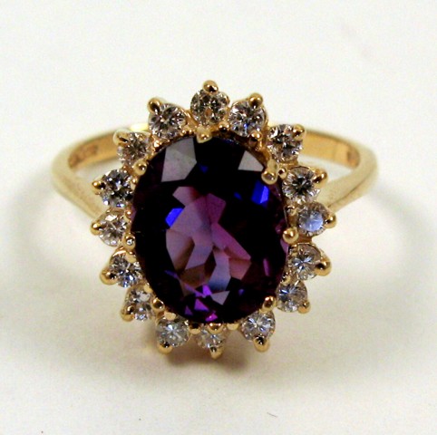 Appraisal: AMETHYST DIAMOND AND YELLOW GOLD RING The k gold ring