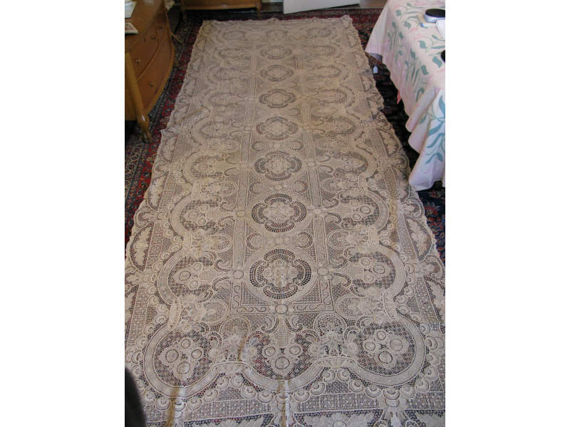 Appraisal: Fine Vintage Needle Lace Tablecloth ecru exceptionally fine hand worked