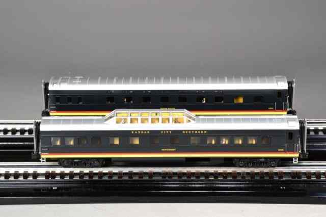 Appraisal: M T H TRAINS - SLEEPER VISTADOME SETIncluding Kansas City