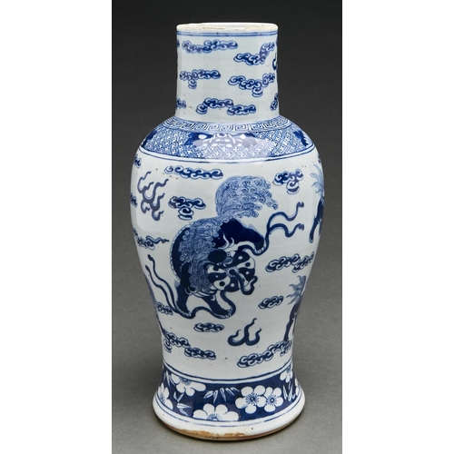 Appraisal: A Chinese blue and white vase Qing dynasty th c