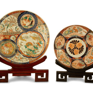 Appraisal: A Pair of Imari Porcelain Chargers Larger diameter inches Property