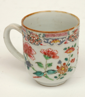 Appraisal: AN TH CENTURY CHINESE FAMILLE ROSE PORCELAIN COFFEE CAN