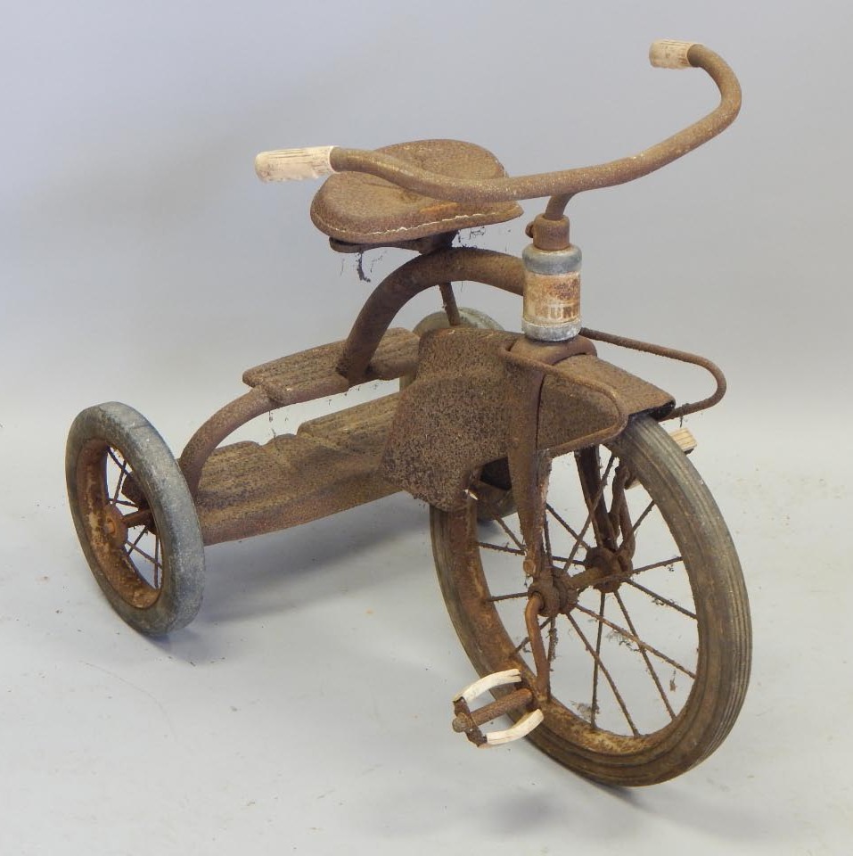 Appraisal: A 's 's Murray child's tricycle with solid wheels AF