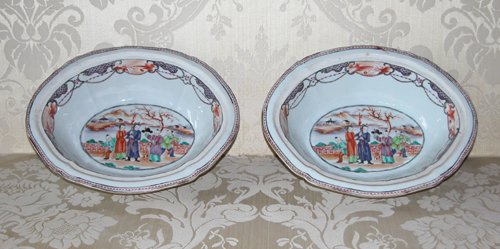 Appraisal: Title Pair Chinese Export Porcelain Oval-shaped deep dishes mandarin palette