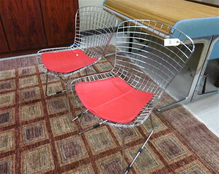 Appraisal: PAIR OF BERTOIA STYLE WIRE SIDE CHAIRS Harry Bertoia Italian