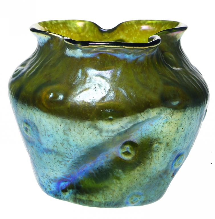 Appraisal: A LOETZ CRETA SILBERIRIS RUSTICANA GLASS VASE with trilobate rim