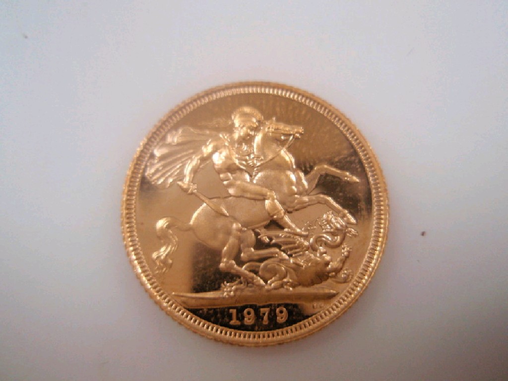 Appraisal: A gold sovereign