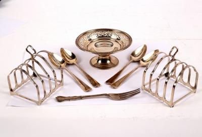 Appraisal: A pair of silver toast racks D R Birmingham cm