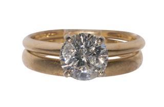 Appraisal: Diamond and k yellow gold wedding ring set Diamond and