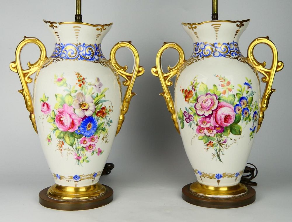 Appraisal: PAIR OF TH CENTURY FRENCH OLD PARIS LAMPS Each lamp