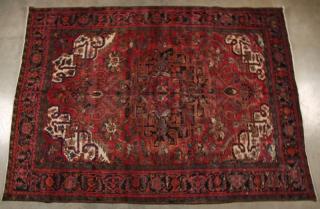 Appraisal: ORIEINTAL RUG ' X ' HERIZ ORIENTAL RUG ' X