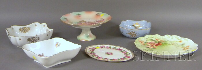 Appraisal: Six Assorted Decorated Porcelain Table Items three bowls a tray