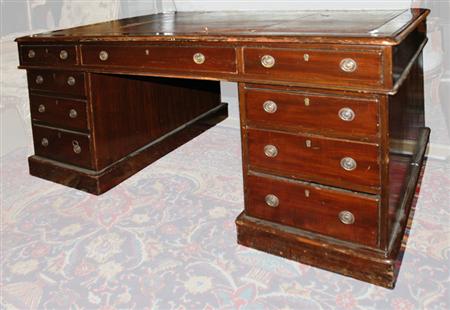 Appraisal: George III Style Leather Top Mahogany Partners Desk Estimate -