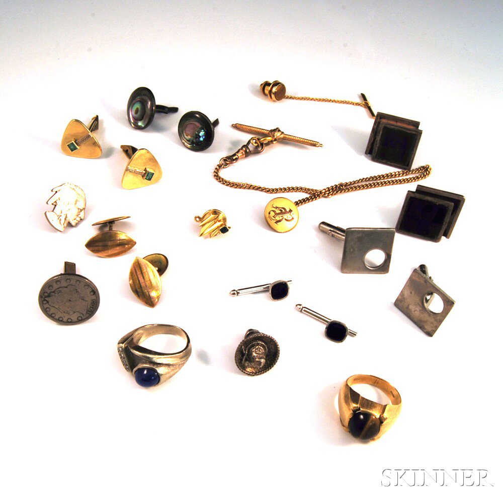 Appraisal: Small Group of Gentleman's Dress Accessories including an kt gold