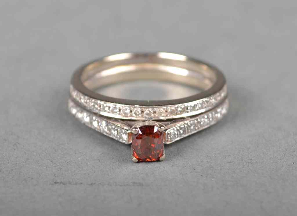 Appraisal: A kt White Gold And Red Diamond RingThe cushion shape