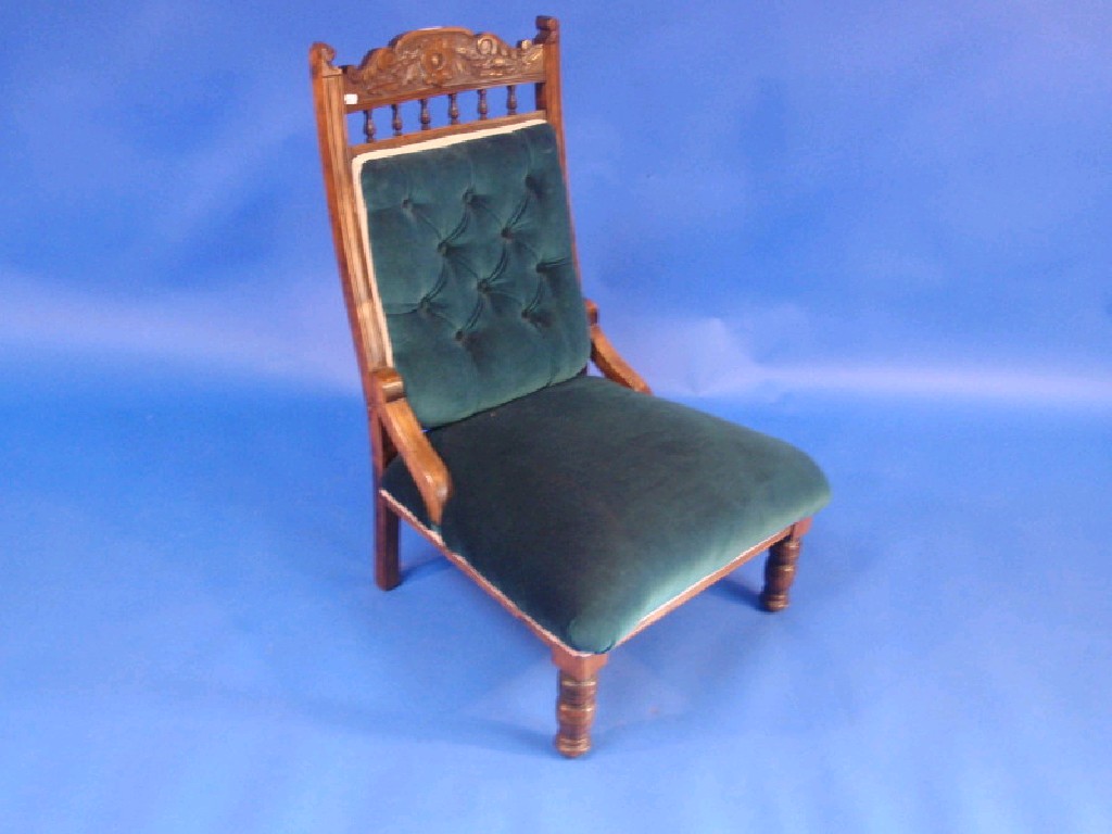 Appraisal: A late Victorian American walnut upholstered nursing chair