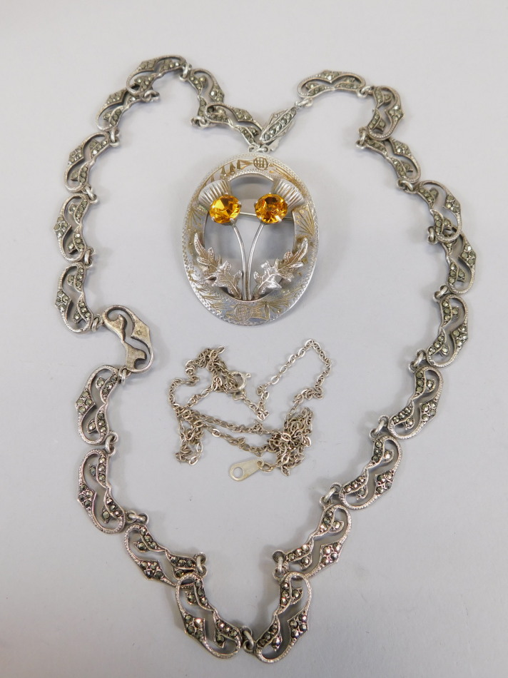 Appraisal: A collection of silver costume jewellery to include a silver