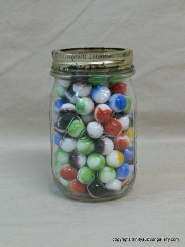 Appraisal: Quart Jar Full of Marbles - guessing there are about