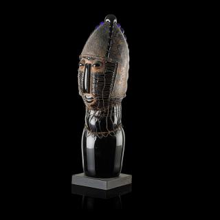 Appraisal: DON SHEPHERD Glass sculpture DON SHEPHERD - Totemic sculpture Stamford