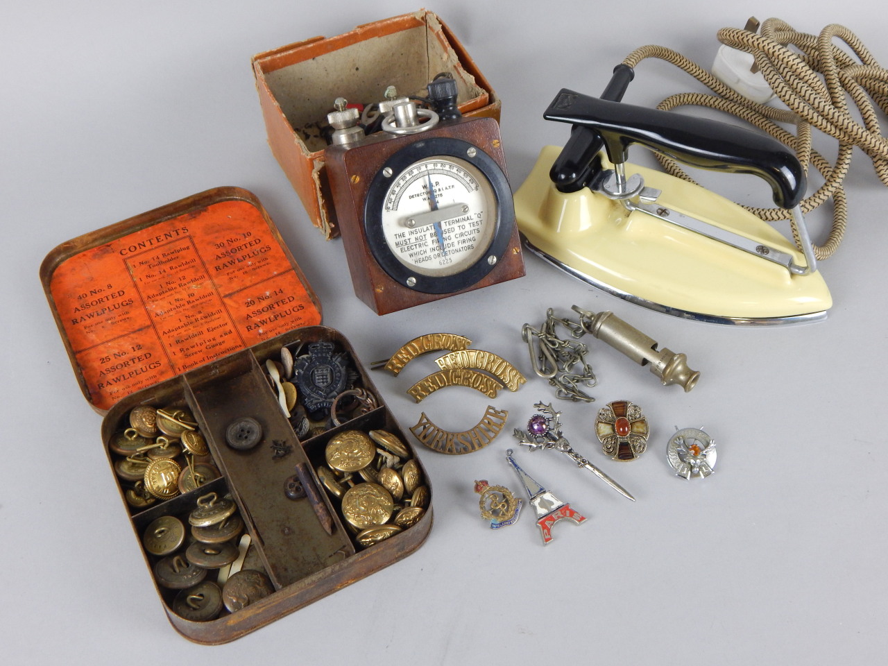 Appraisal: Various collectables to include regimental buttons badges whistle meter etc