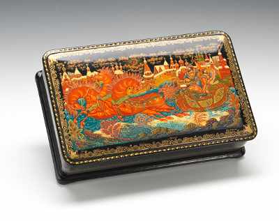 Appraisal: A Russian Lacquer Box by Morozov Large lacquer box with